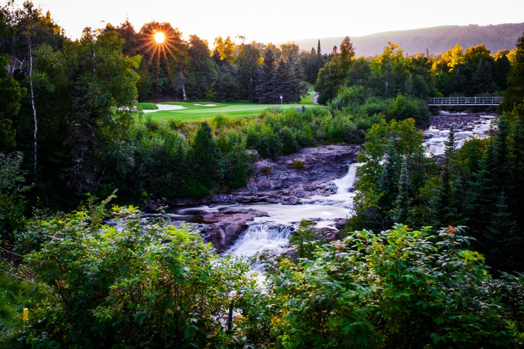 Hole 2 on the River Course